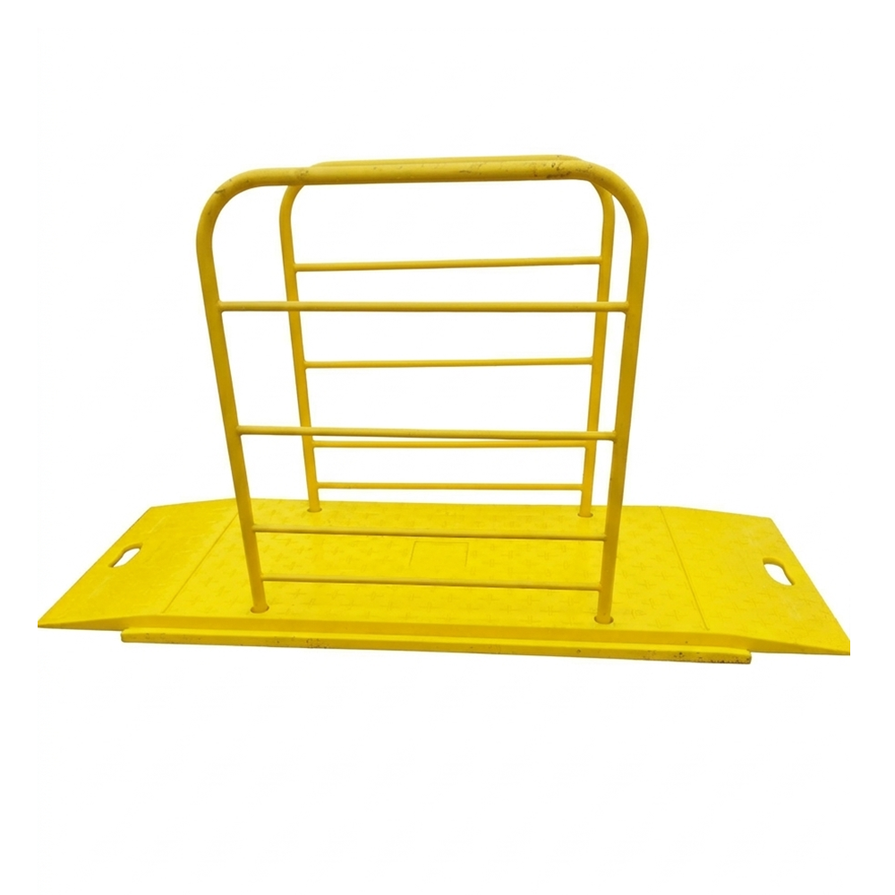 Passerelle TP - Plastique